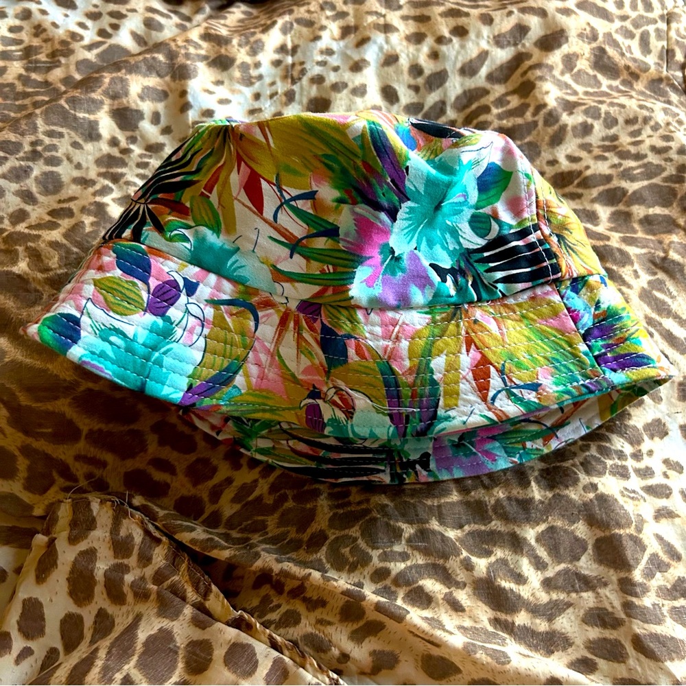 Tropical Print Bucket Hat - L/XL